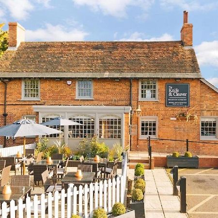 The Knife & Cleaver Houghton Conquest Exterior photo